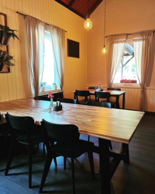 Penzion & Restaurace U Vily Sezimovo Usti Kültér fotó